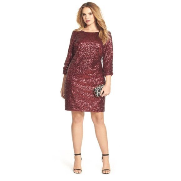 Vince Camuto Dresses & Skirts - Vince Camuto red sequin shift dress 3/4 sleeves 14
